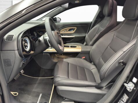 Mercedes-Benz – CLA 350 4Matic Shooting Brake with EQ Hybrid