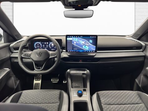 VW – T-Roc 1.5 eTSI R-Line DSG