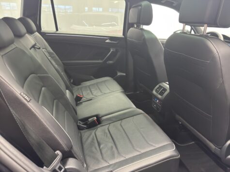 VW – Tiguan Allspace 2.0 TSI R-Line DSG