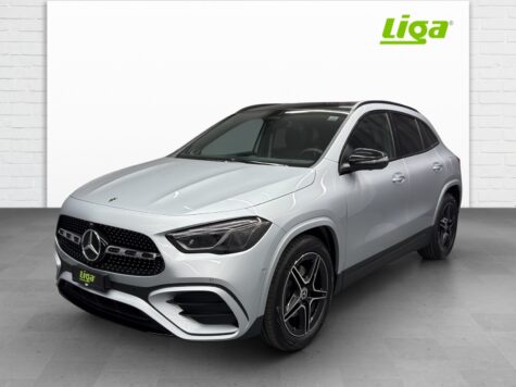 Mercedes-Benz – GLA 220 AMG Line 4Matic