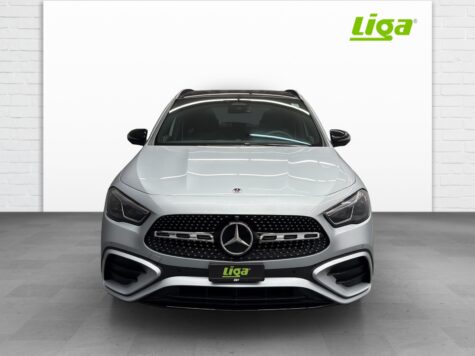 Mercedes-Benz – GLA 220 AMG Line 4Matic