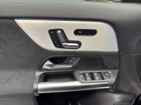Mercedes-Benz – GLA 220 AMG Line 4Matic