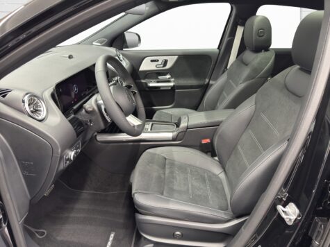 Mercedes-Benz – GLA 220 AMG Line 4Matic