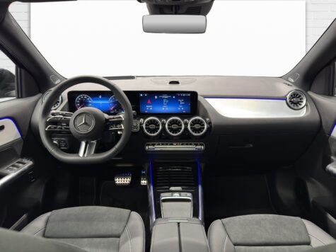 Mercedes-Benz – GLA 220 AMG Line 4Matic