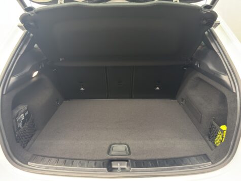 Mercedes-Benz – GLA 200 Advanced Plus Line  Night Star