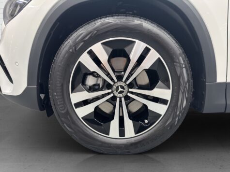 Mercedes-Benz – GLA 200 Advanced Plus Line  Night Star
