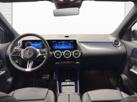 Mercedes-Benz – GLA 200 Advanced Plus Line  Night Star