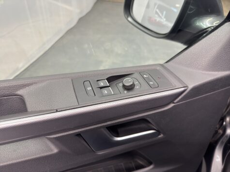 VW – T6.1 Multivan 2.0 TDI 150 Highline DSG
