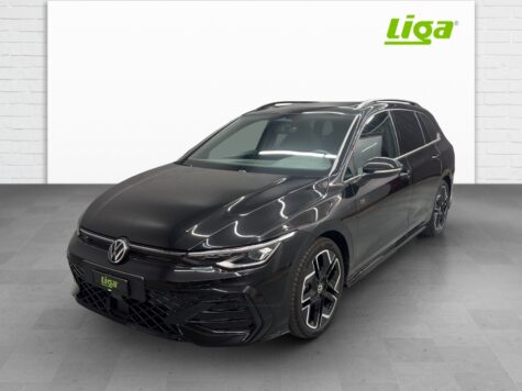 VW – Golf VIII Variant 1.5 eTSI R-Line DSG