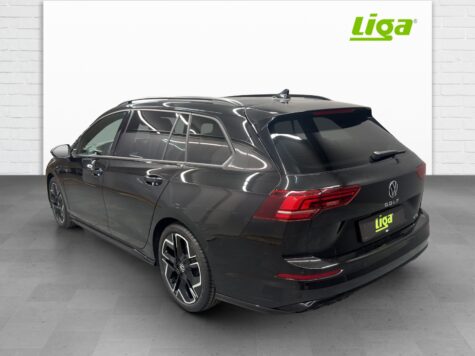 VW – Golf VIII Variant 1.5 eTSI R-Line DSG