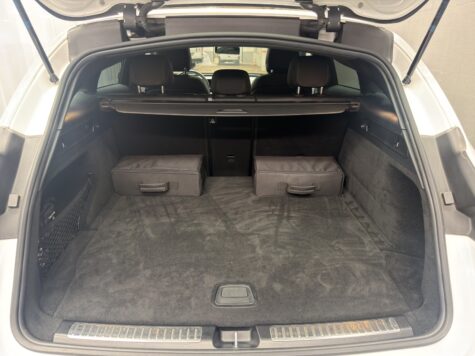 Mercedes-Benz – EQC 400 AMG Line 4Matic