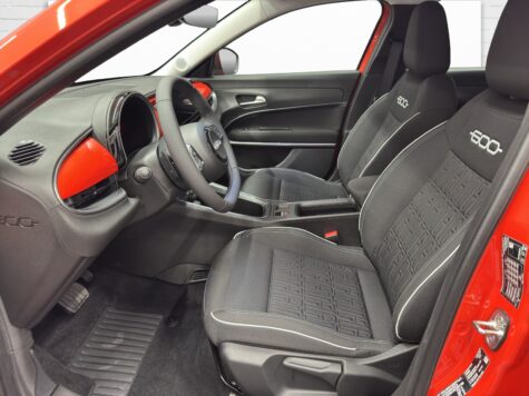 Fiat – 600 1.2 Hybrid Cult C&S&W