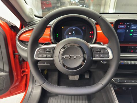 Fiat – 600 1.2 Hybrid Cult C&S&W
