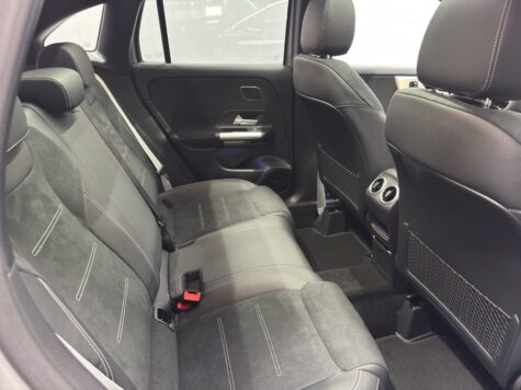 Mercedes-Benz – GLA 250 AMG Line 4Matic Swiss Star