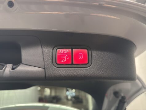 Mercedes-Benz – GLA 250 AMG Line 4Matic Swiss Star