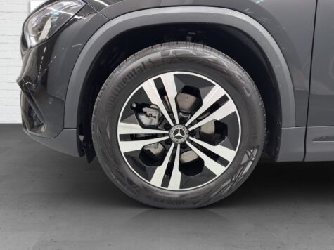 Mercedes-Benz – GLA 200 Advanced Plus Line Night Star