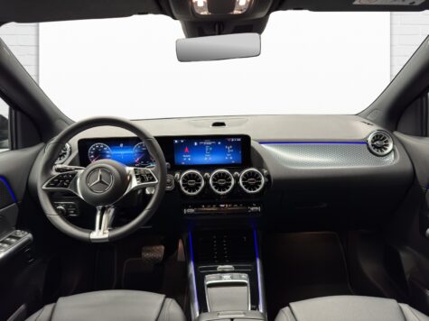 Mercedes-Benz – GLA 200 Advanced Plus Line Night Star