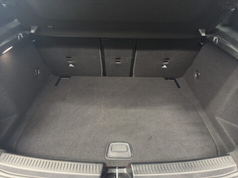 Mercedes-Benz – A 200 AMG Line 4Matic