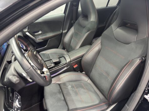 Mercedes-Benz – A 200 AMG Line 4Matic