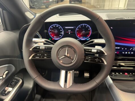 Mercedes-Benz – GLB 220 AMG Line 4Matic