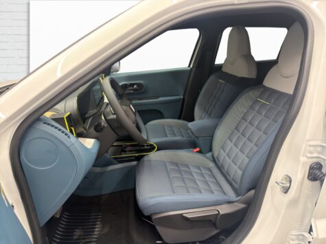 Fiat – Grande Panda 1.2 Hybrid La Prima