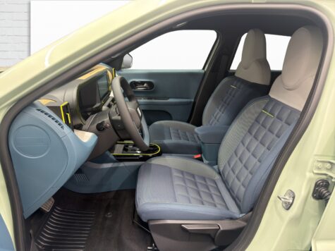 Fiat – Grande Panda 1.2 Hybrid La Prima