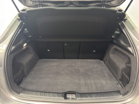 Mercedes-Benz – GLA 250 AMG Line 4Matic