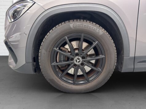 Mercedes-Benz – GLA 250 AMG Line 4Matic
