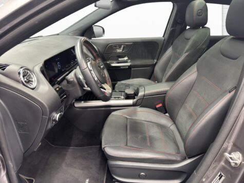 Mercedes-Benz – GLA 250 AMG Line 4Matic