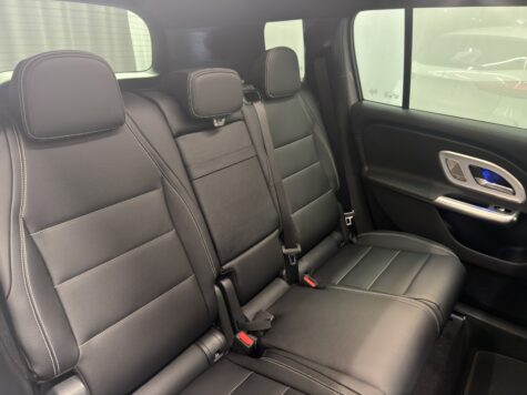 Mercedes-Benz – GLB 220 AMG Line 4Matic