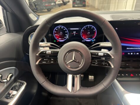 Mercedes-Benz – GLB 220 AMG Line 4Matic