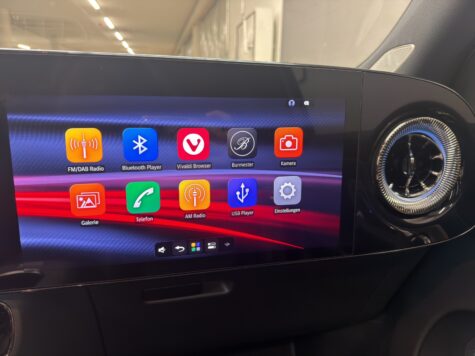 Mercedes-Benz – GLB 220 AMG Line 4Matic