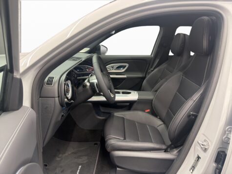 Mercedes-Benz – GLB 220 AMG Line 4Matic