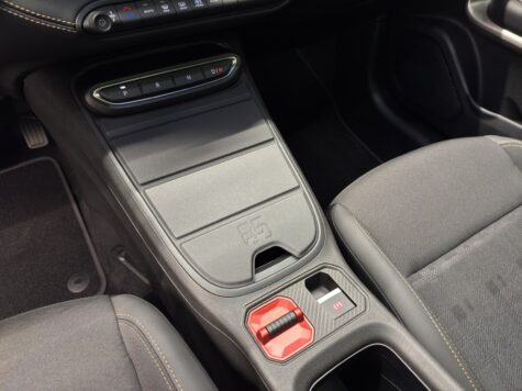 Jeep – Avenger 1.2 MHEV 85th Anniversary 4xe