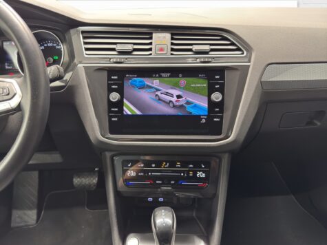 VW – Tiguan 2.0 TDI SCR Life DSG