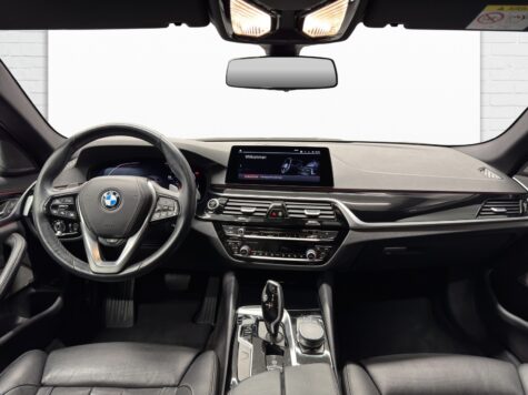 BMW – 530d xDrive SAG