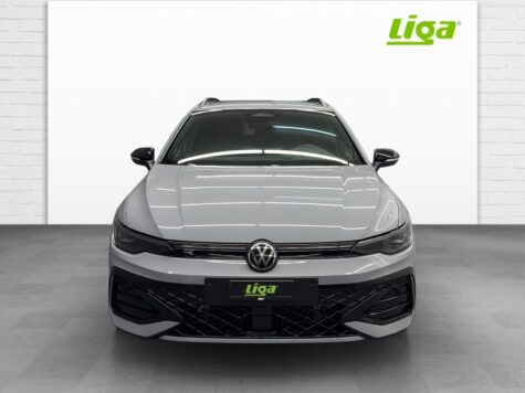 VW – Golf VIII Variant 1.5 eTSI R-Line DSG