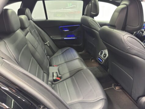 Mercedes-Benz – C 300 AMG Line 4Matic