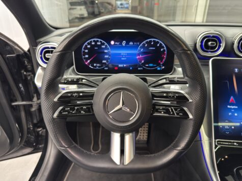 Mercedes-Benz – C 300 AMG Line 4Matic