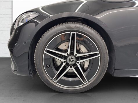 Mercedes-Benz – C 300 AMG Line 4Matic