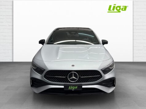 Mercedes-Benz – A 250 AMG Line 4Matic
