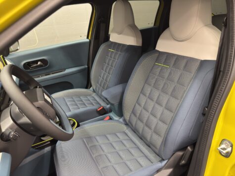 Fiat – Grande Panda 1.2 Hybrid La Prima