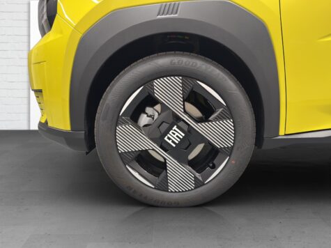 Fiat – Grande Panda 1.2 Hybrid La Prima