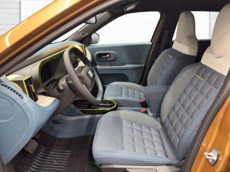 Fiat – Grande Panda 1.2 Hybrid La Prima