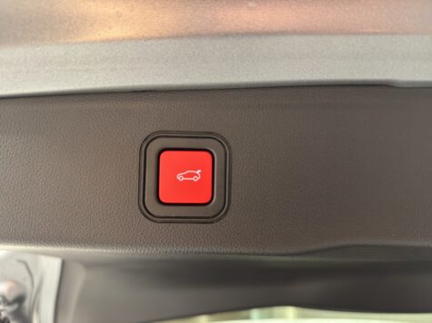 Jeep – Avenger 1.2 MHEV Overland 4xe