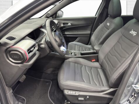 Jeep – Avenger 1.2 MHEV Overland 4xe