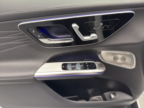 Mercedes-Benz – GLC 300 AMG Line 4Matic