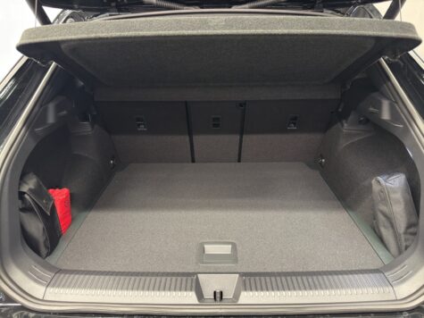 VW – T-Roc 1.5 eTSI R-Line DSG