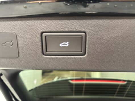 VW – T-Roc 1.5 eTSI R-Line DSG