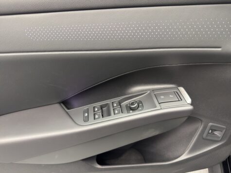 VW – T-Roc 1.5 eTSI R-Line DSG